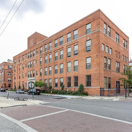Frontdesk I River Place Apts Rivertown Detroit Apartment Exterior foto